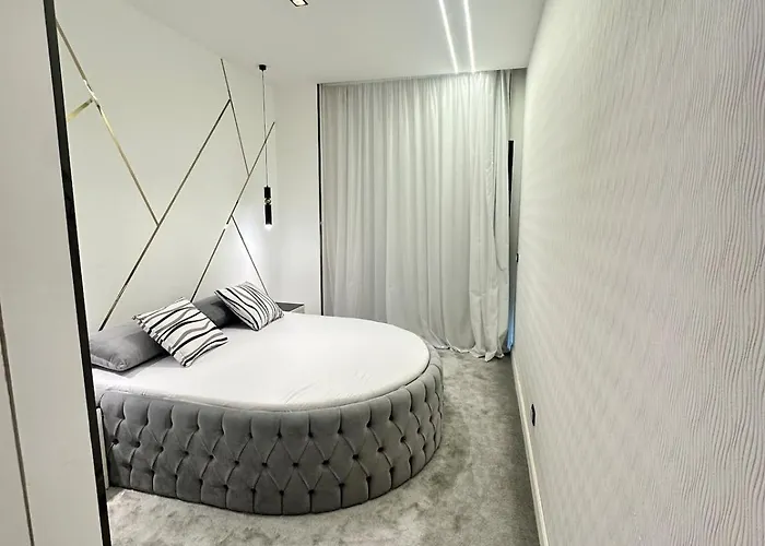 Chic & Cozy With Modern Design And Relaxing Atmosphere